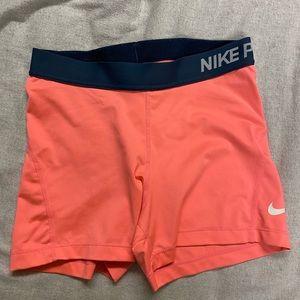 nike pros